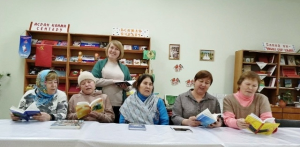 Фольклорные посиделки «Песни наших бабушек»