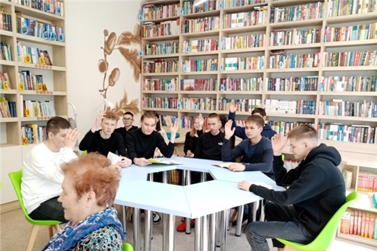 PLAY-БИТВА «Персона INCOGNITO» в Большесундырской сельской библиотеке PLAY-БИТВА «Персона INCOGNITO» в Большесундырской сельской библиотеке